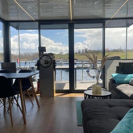 Hausboot Schiff Fuer 4 Personen Ca, 33 M Sup2 In Braunsbedra, Sachsen Anhalt Halle Saale Unstrut Region Exteriör bild
