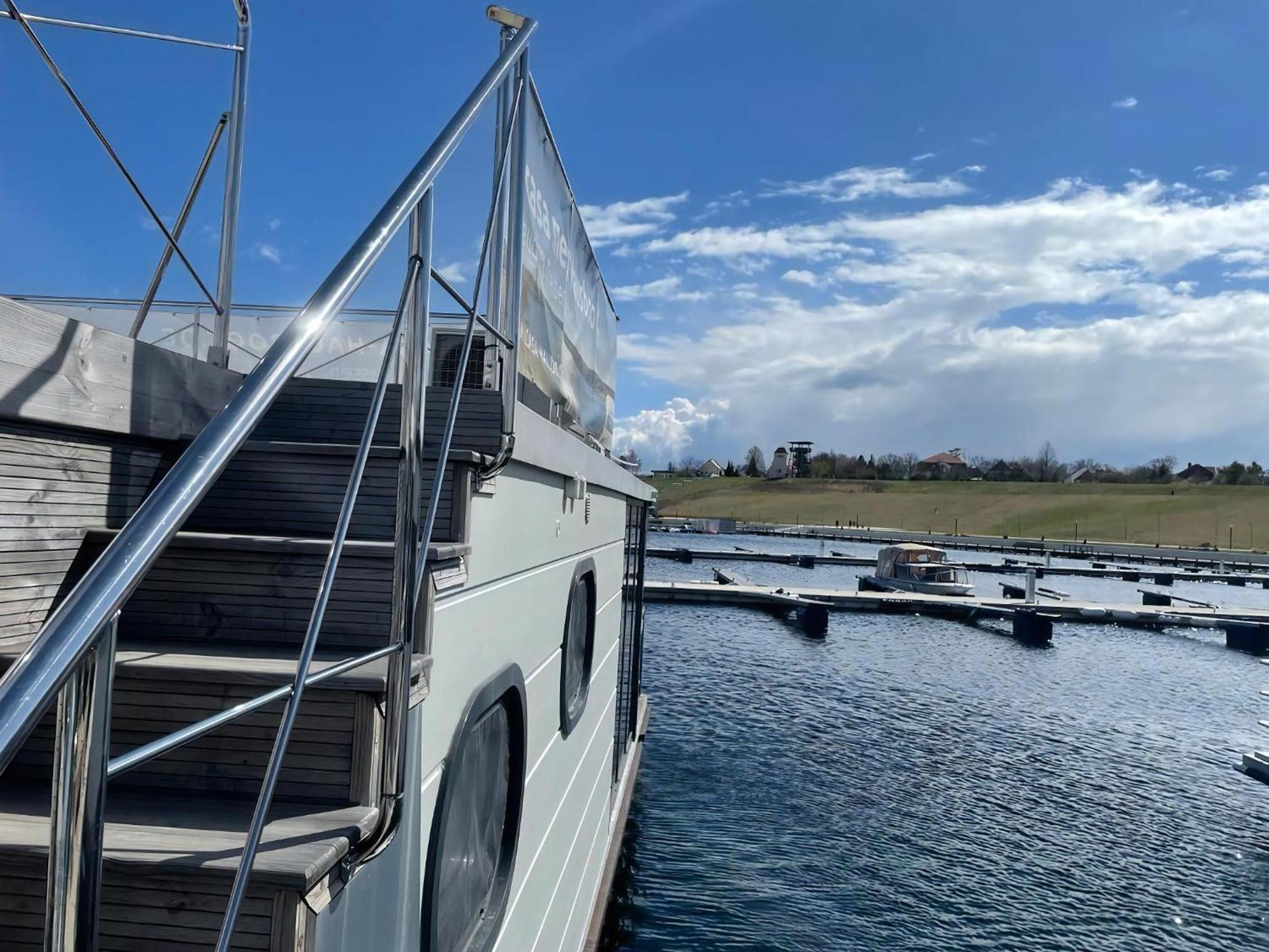 Hausboot Schiff Fuer 4 Personen Ca, 33 M Sup2 In Braunsbedra, Sachsen Anhalt Halle Saale Unstrut Region Exteriör bild