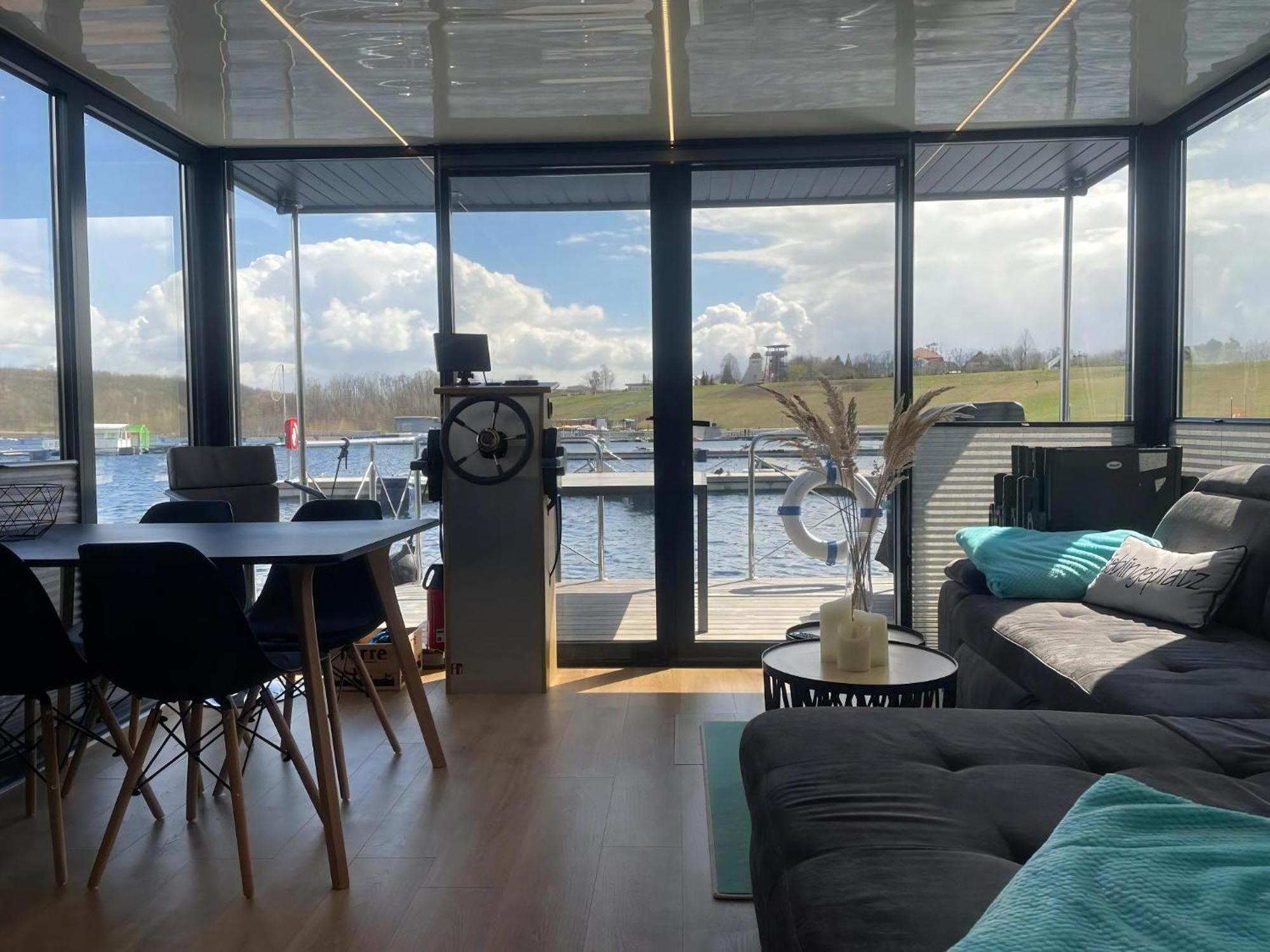 Hausboot Schiff Fuer 4 Personen Ca, 33 M Sup2 In Braunsbedra, Sachsen Anhalt Halle Saale Unstrut Region Exteriör bild